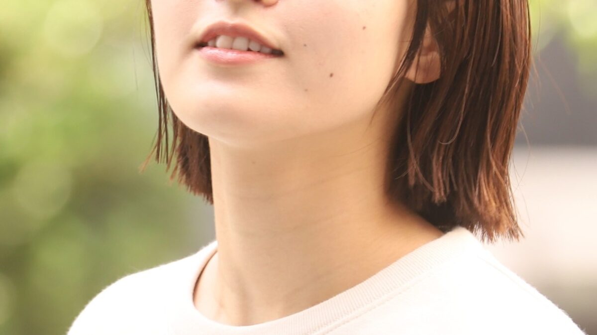 吉永アユリがCM出演♡推し活の足の疲れを救う新アイテム