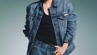 Get Ready to Match! Hiroshi Iwase Rocks Trend Denim in ViVi September Issue – Your Ultimate Summer ‘Osoro’ Guide!
