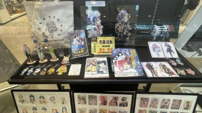 『カルラ舞う』連載40周年を祝う！永久保貴一・潮見知佳・水都あくあ先生の豪華原画展＆POP UP SHOPが新宿マルイアネックスで開幕！