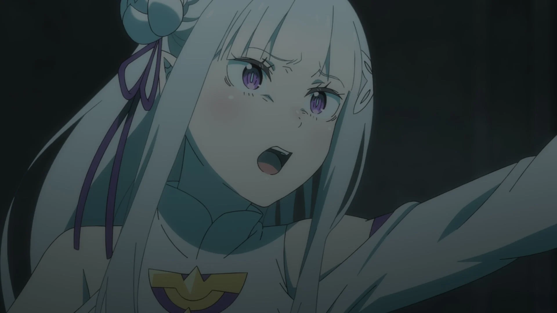 アニメ、 Re:ゼロから始める異世界生活, エミリア, 感情, 驚き, 白い髪, 紫の目, ファンタジー, 少女