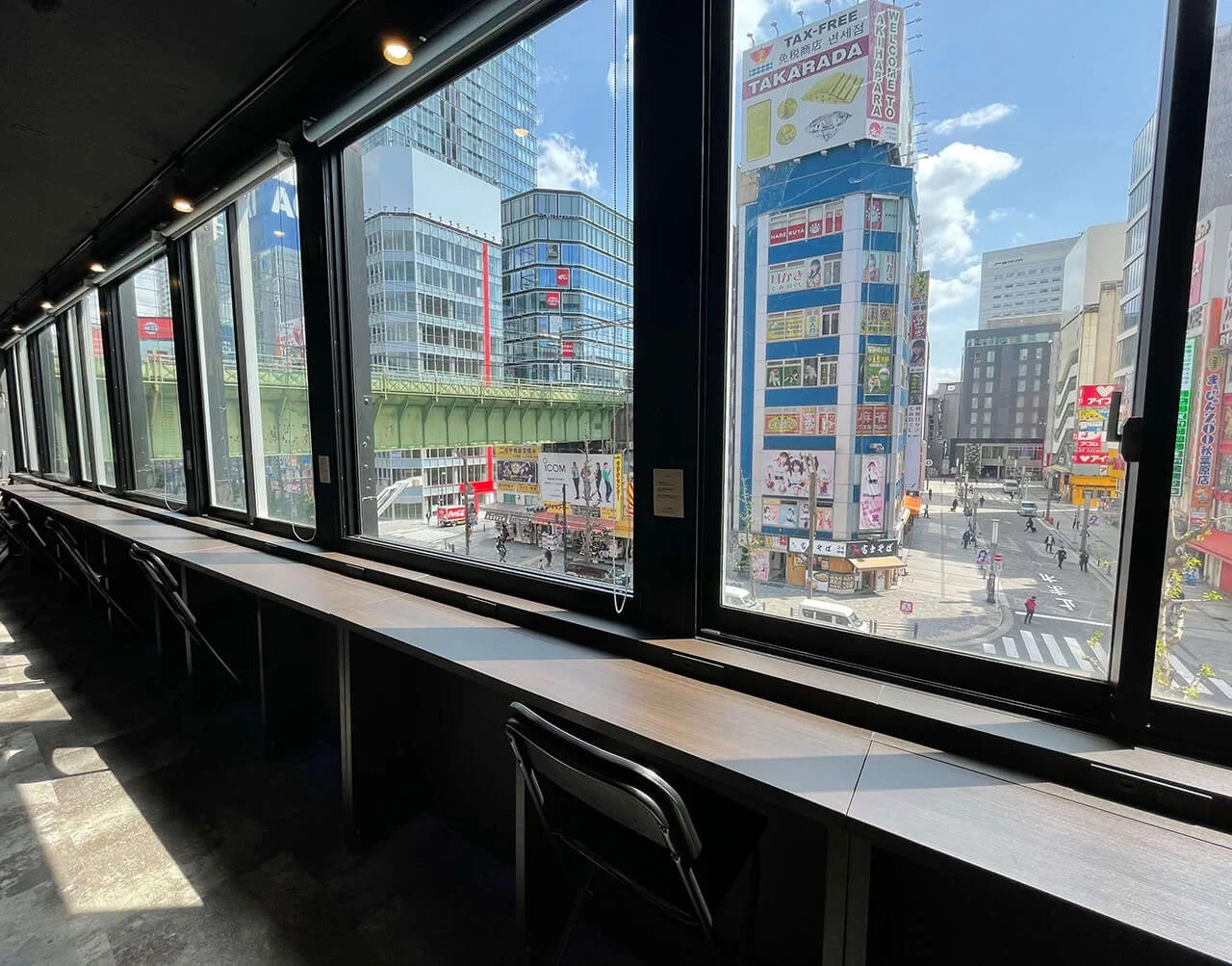 エンタス・キュアテラスからの秋葉原の眺め