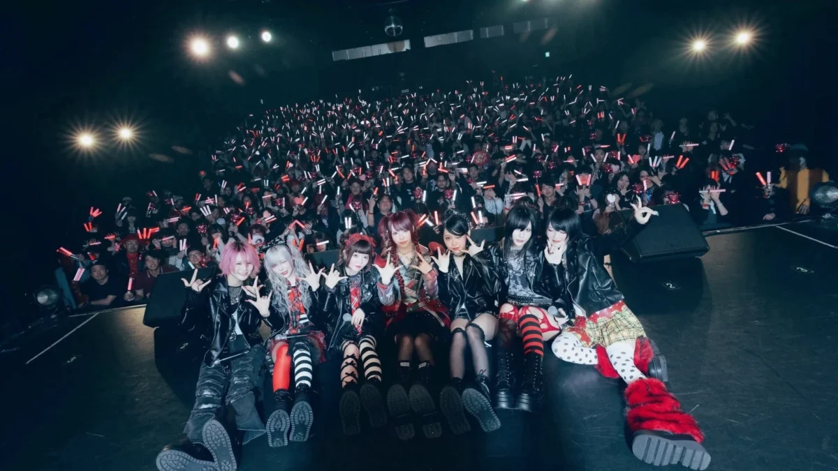 AVAM大原乙葉、ロックな「BRAT MODE」生誕祭で魅せた新たな魅力とファンへの感謝！