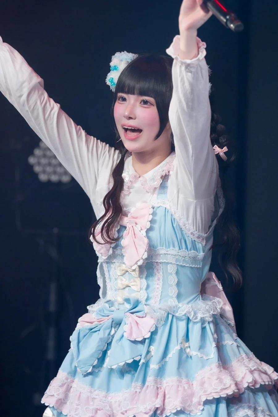 甘依めい生誕記念プロデュース公演の様子