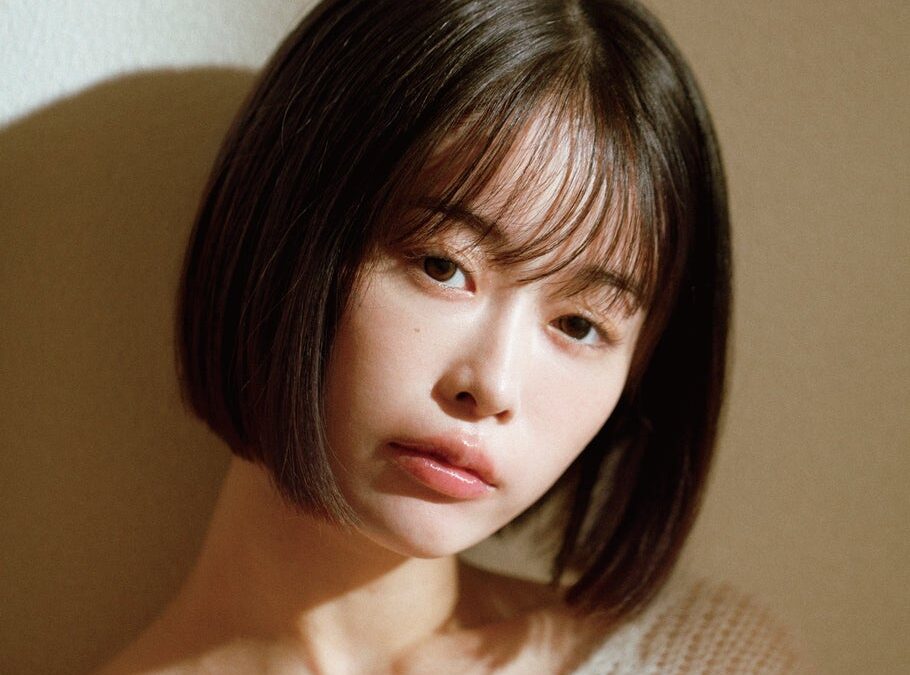 セクシー女優引退を表明したMINAMO、初の半自伝的小説『母の泥舟』出版記念サイン会が開催決定！宛名入りサイン本が手に入る「2冊セット」の抽選販売がスタート